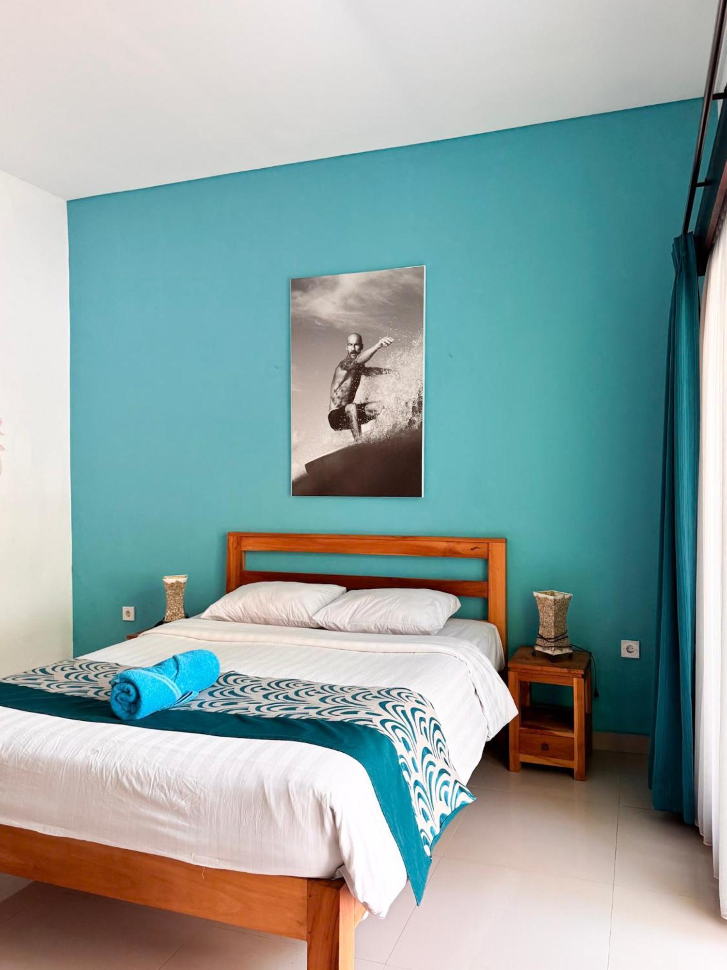 Urban Jungle Beach House Canggu  Luaran gambar