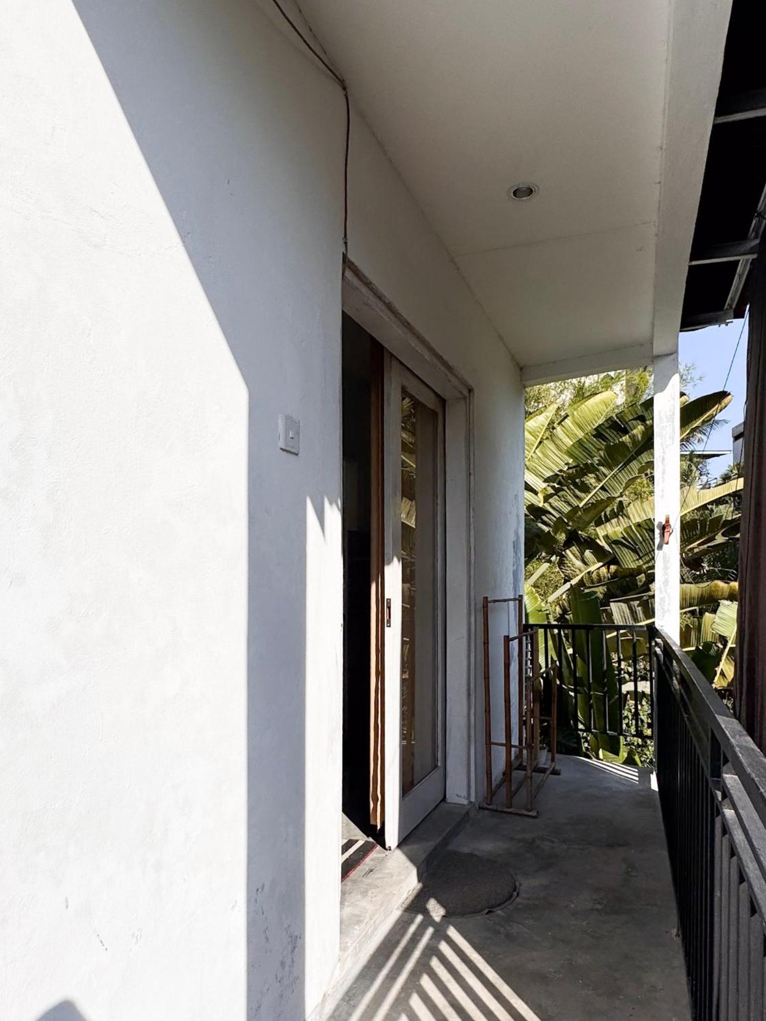 Urban Jungle Beach House Canggu  Luaran gambar